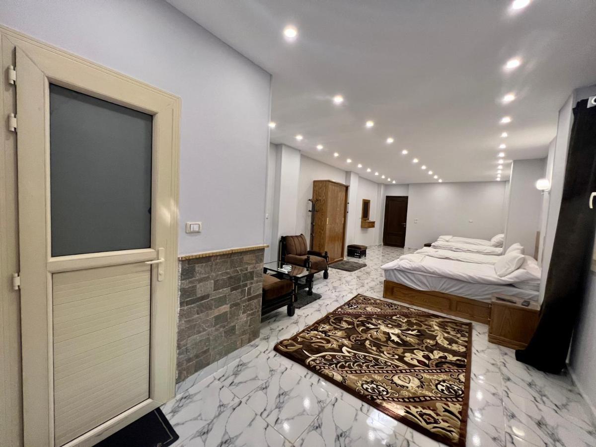 Life Pyramids Inn Kafret el-Gabal Exterior foto